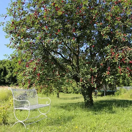 Сasa de vacaciones Traumhaus Mit „park“: Landidylle Mitten Im Zentrum *