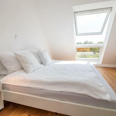 Traumhaus Mit „park“: Landidylle Mitten Im Zentrum Сasa de vacaciones Maguncia