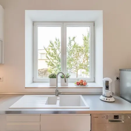 Traumhaus Mit „park“: Landidylle Mitten Im Zentrum Сasa de vacaciones