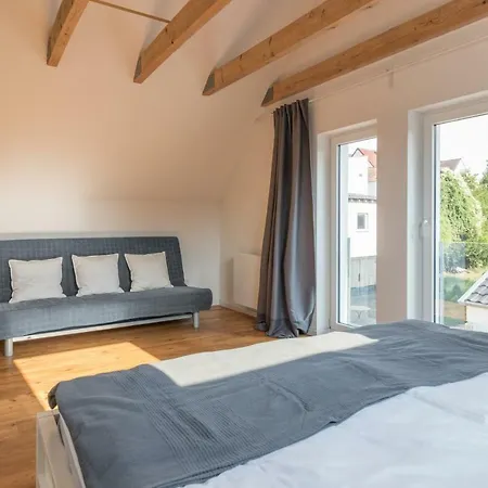 Traumhaus Mit „park“: Landidylle Mitten Im Zentrum * Maguncia